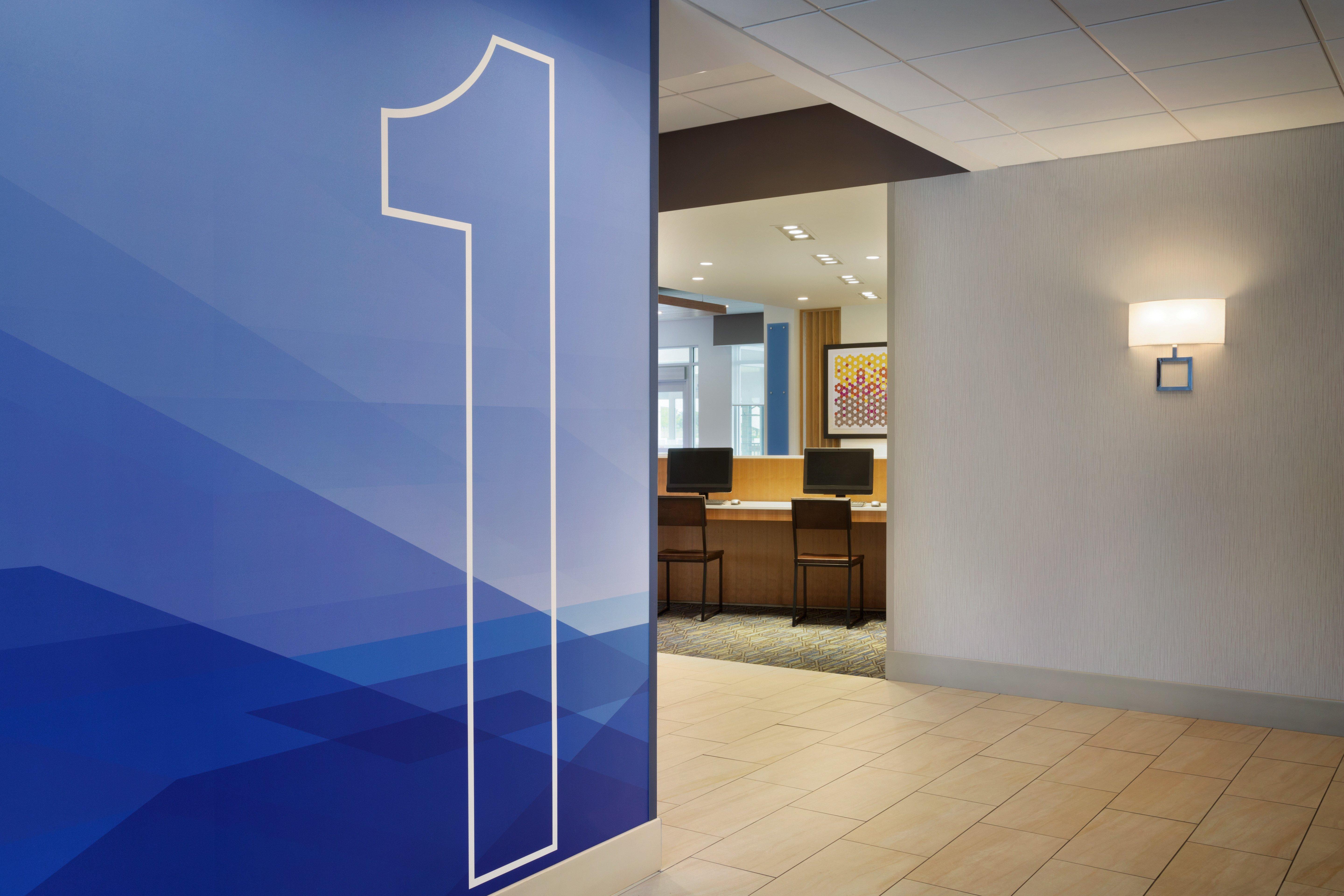 Holiday Inn Express & Suites - Middletown By Ihg Экстерьер фото