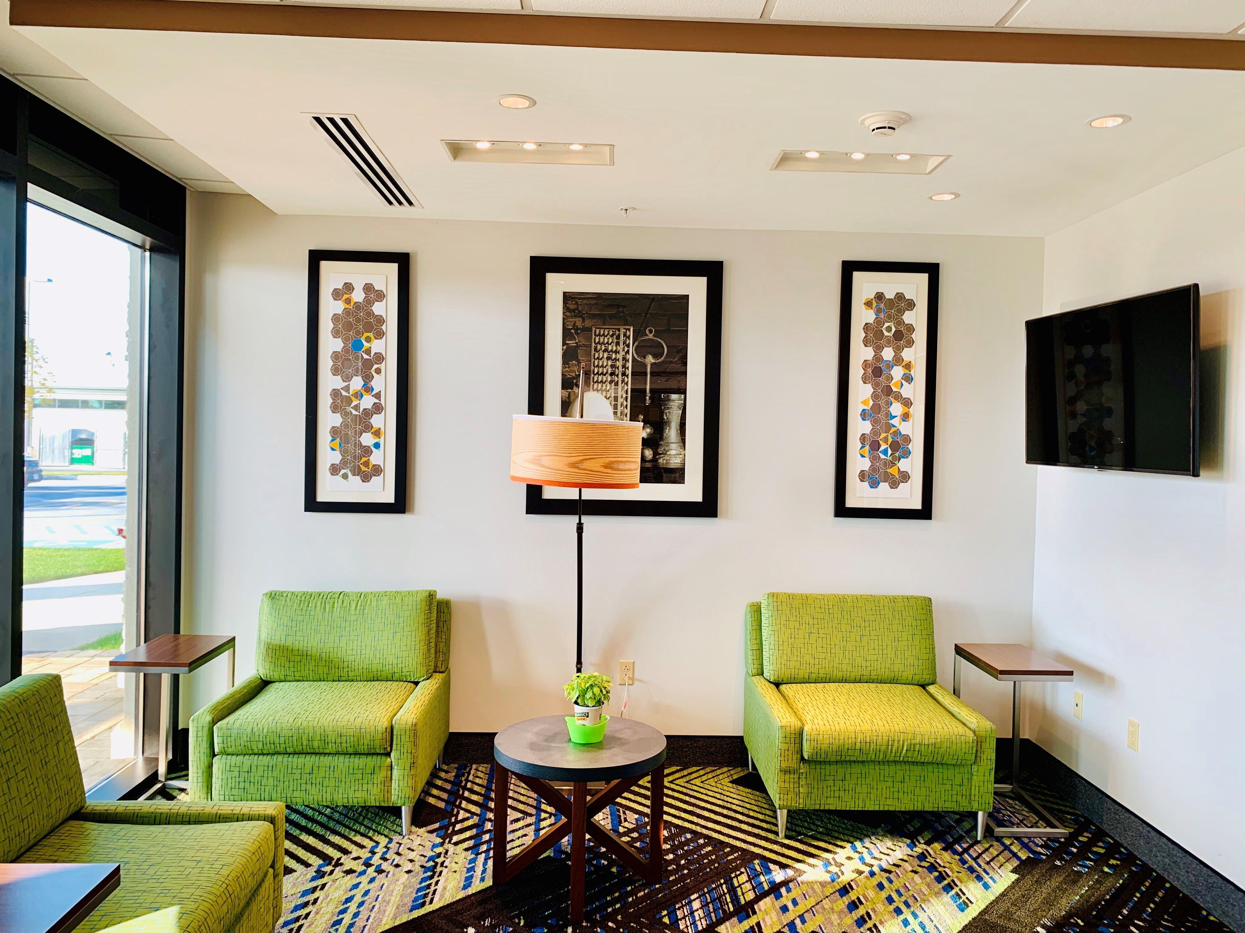 Holiday Inn Express & Suites - Middletown By Ihg Экстерьер фото